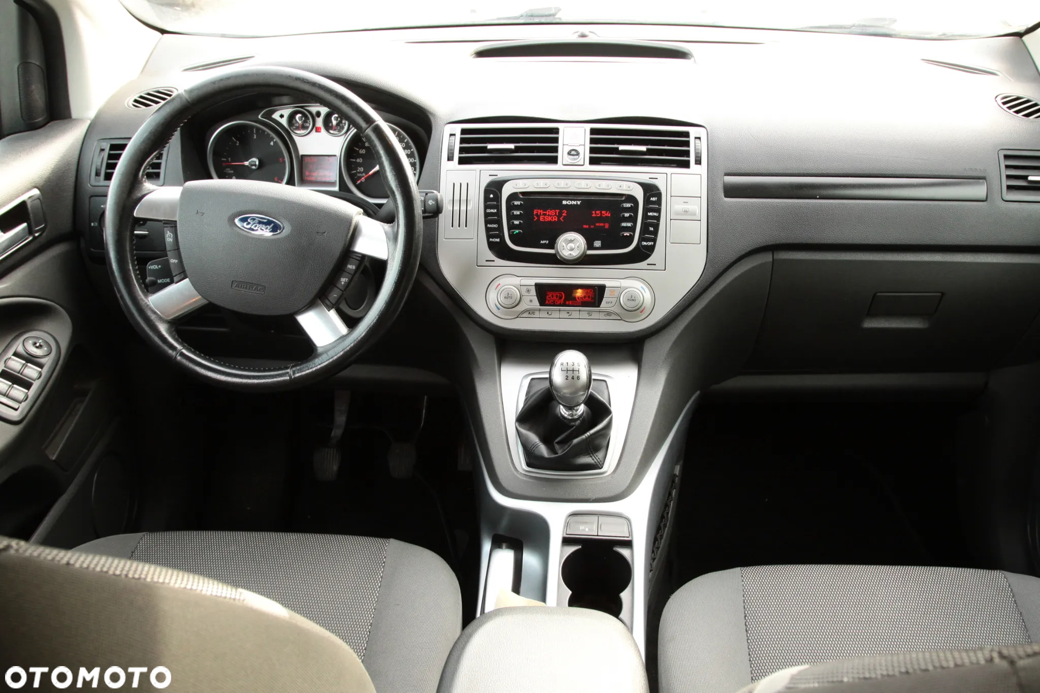 Ford Kuga 2.0 TDCi Titanium - 16