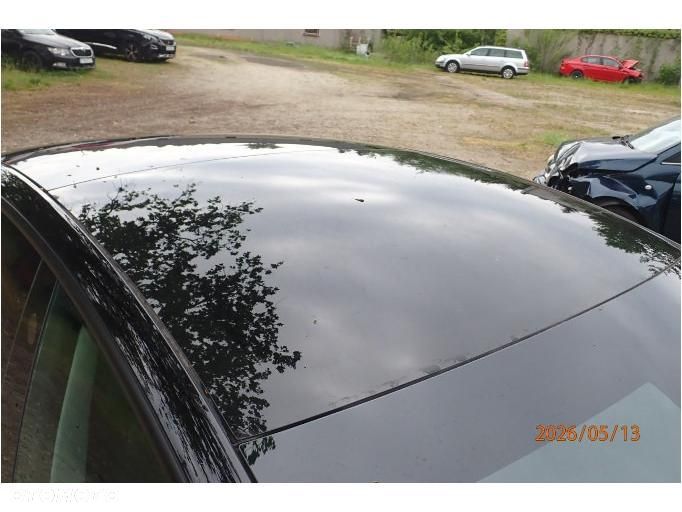 Tesla Model 3 - 24