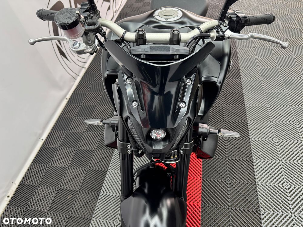 Yamaha MT - 11