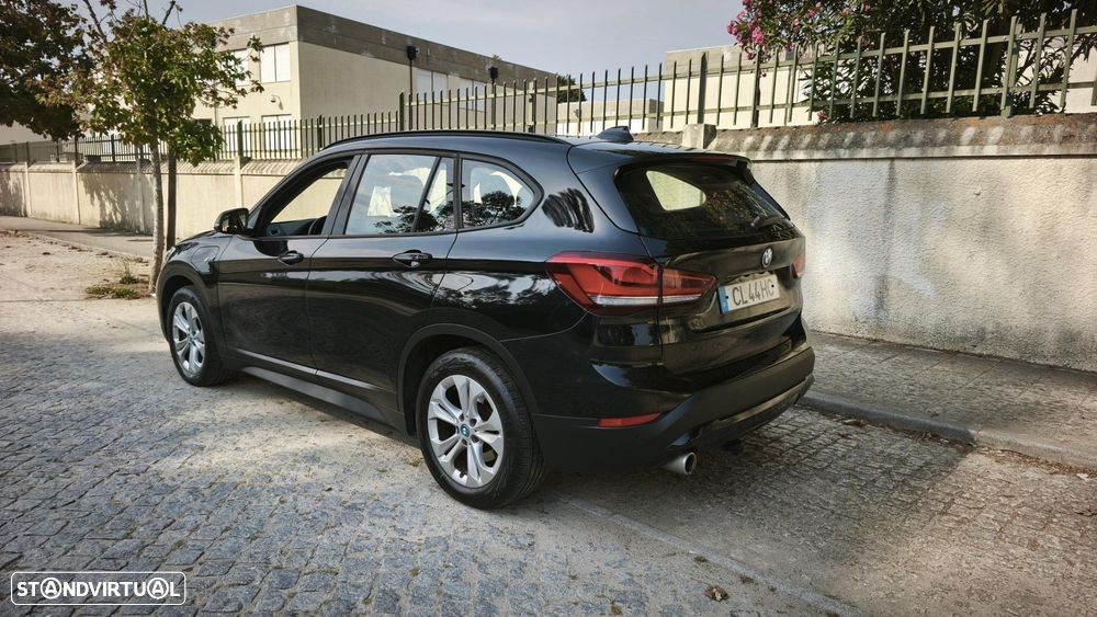 BMW X1 25 e xDrive Line Sport - 4