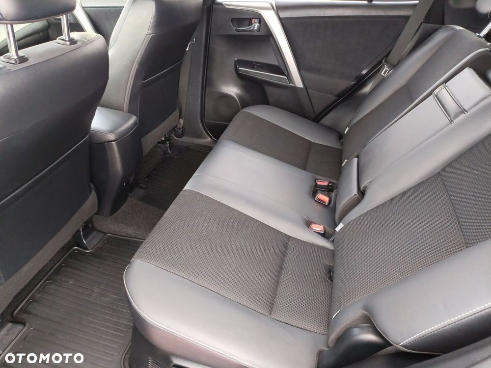 Toyota RAV4 Hybrid Prestige 4x4 - 11