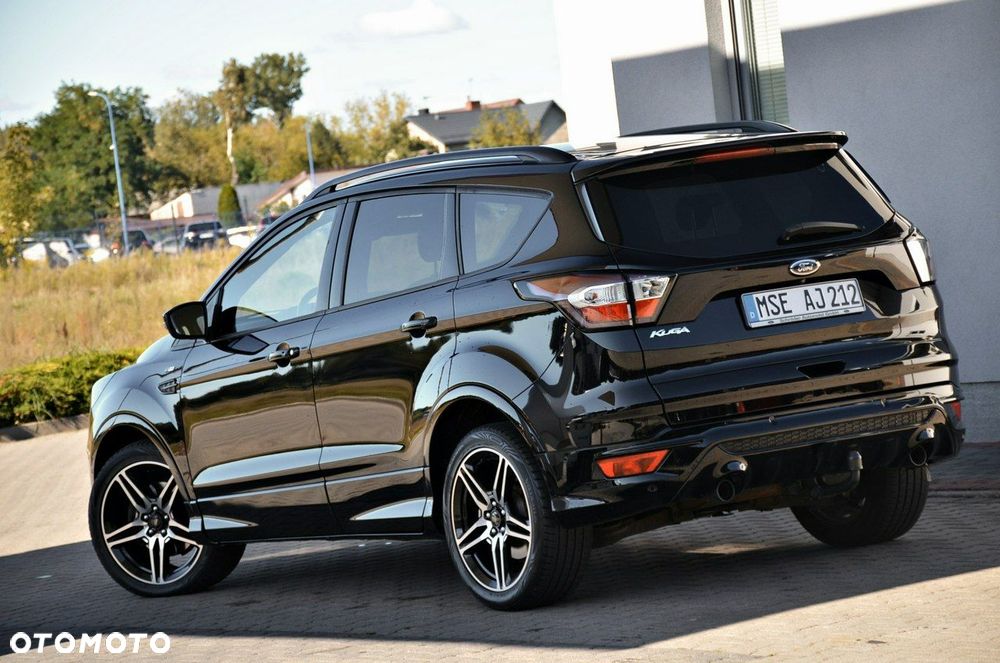 Ford Kuga - 12