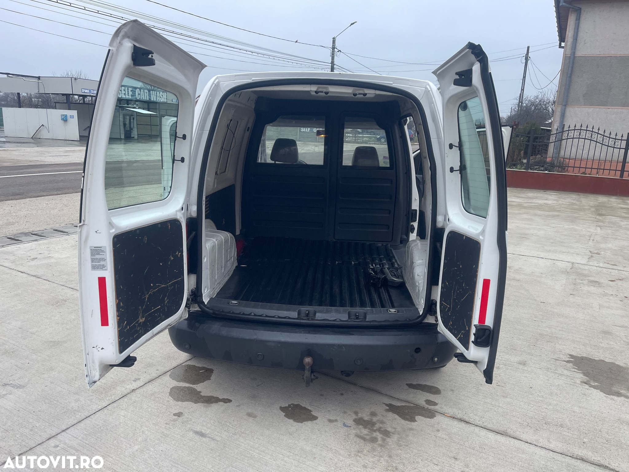 Volkswagen Caddy 1.6 TDI - 25