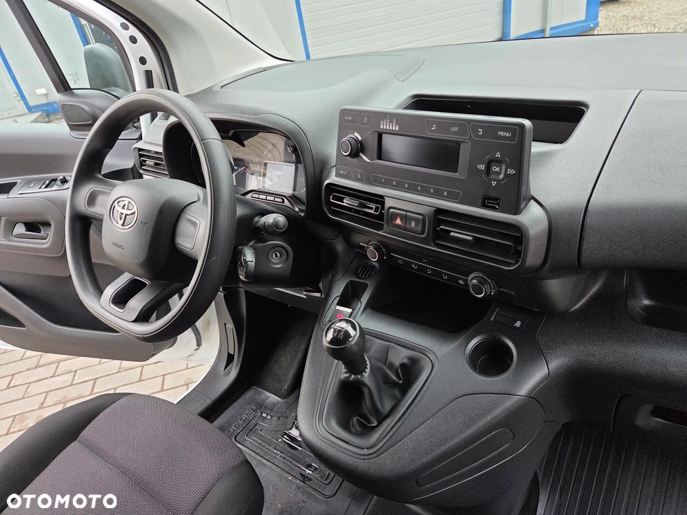 Toyota ProAce - 30