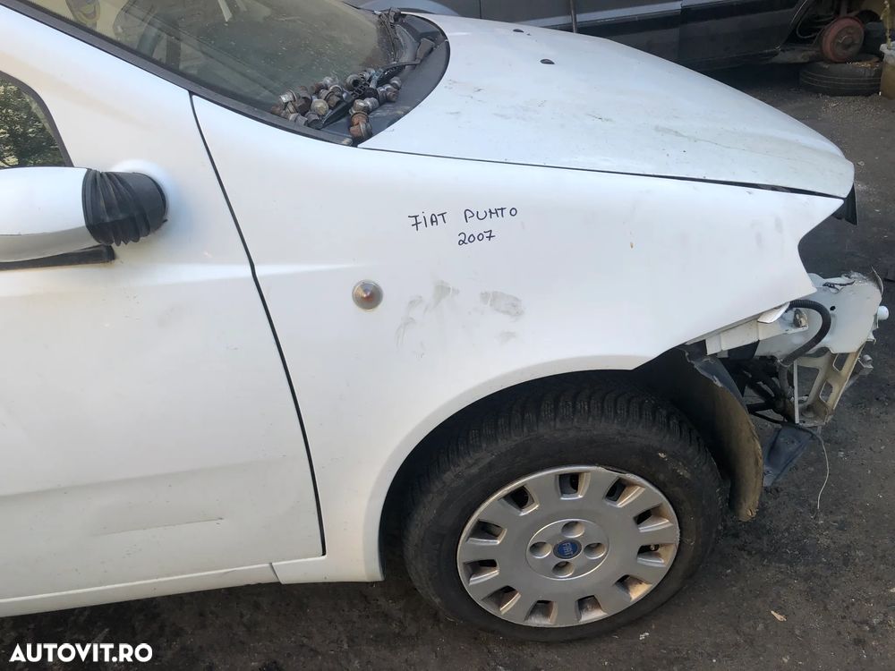 Aripa dreapta fata Fiat Punto alb 2007 - 9
