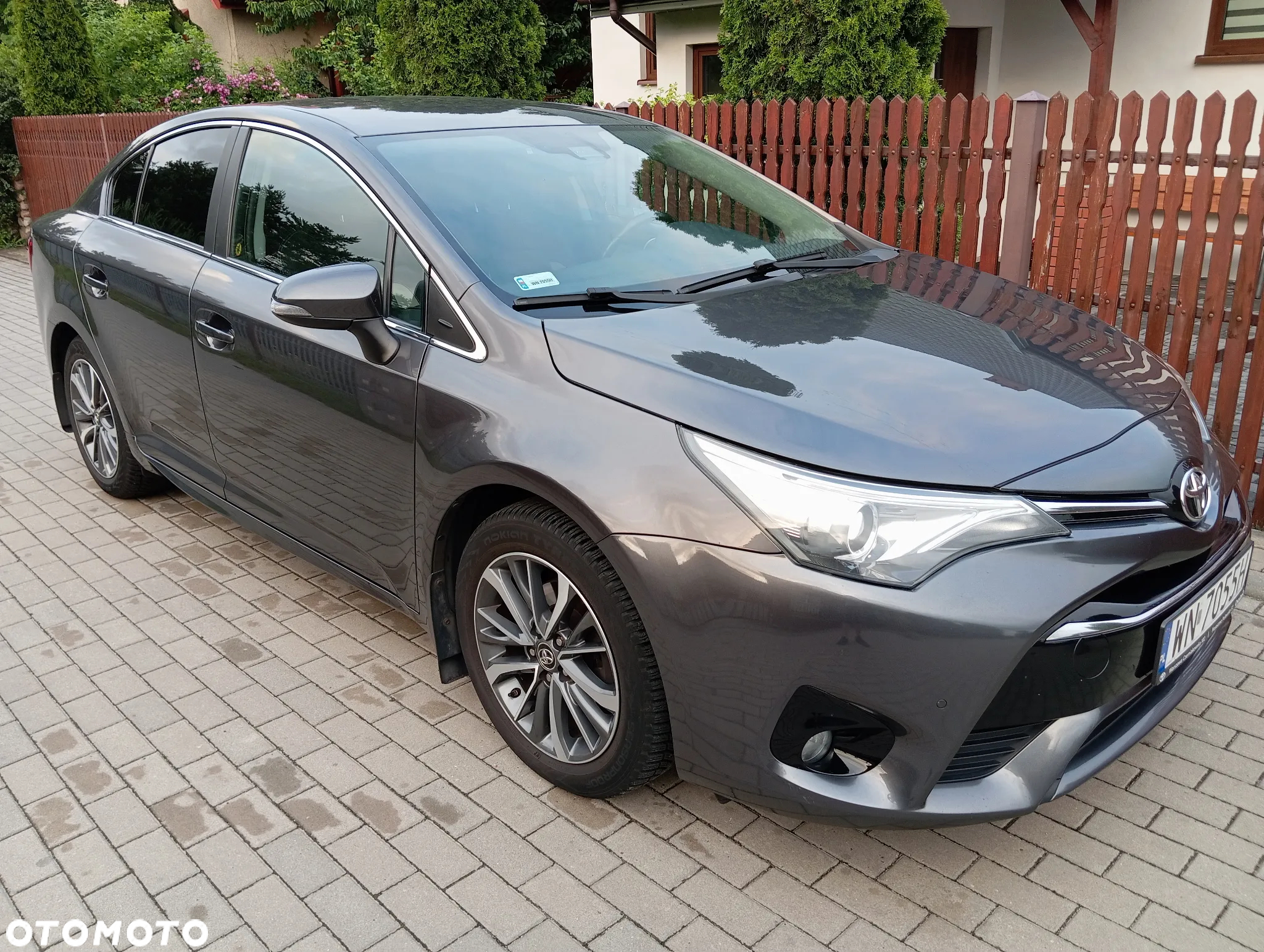 Toyota Avensis 1.8 Prestige - 16