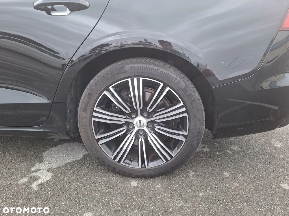 Volvo V60 T8 AWD Plug-In Hybrid Inscription - 12