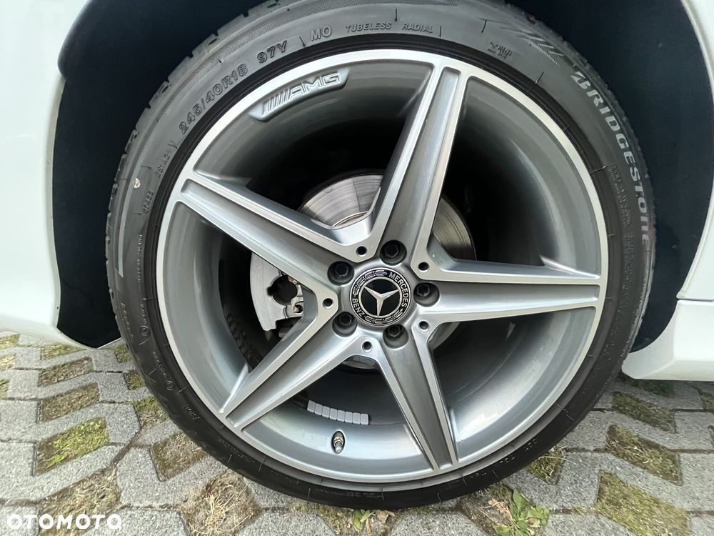 Mercedes-Benz Klasa C 200 9G-TRONIC - 36