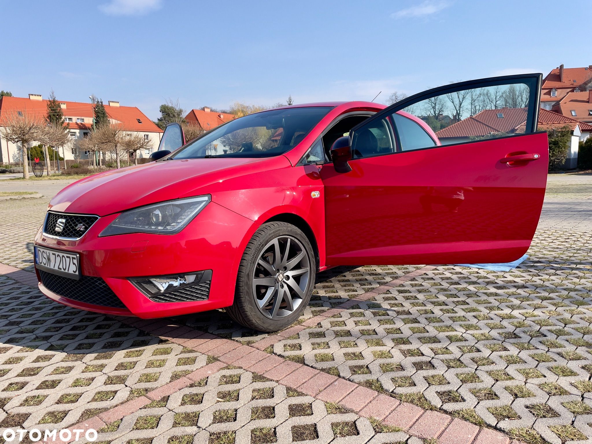 Seat Ibiza SC 1.2 TSI FR - 1