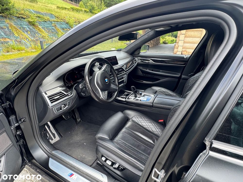 BMW Seria 7 740d xDrive - 2