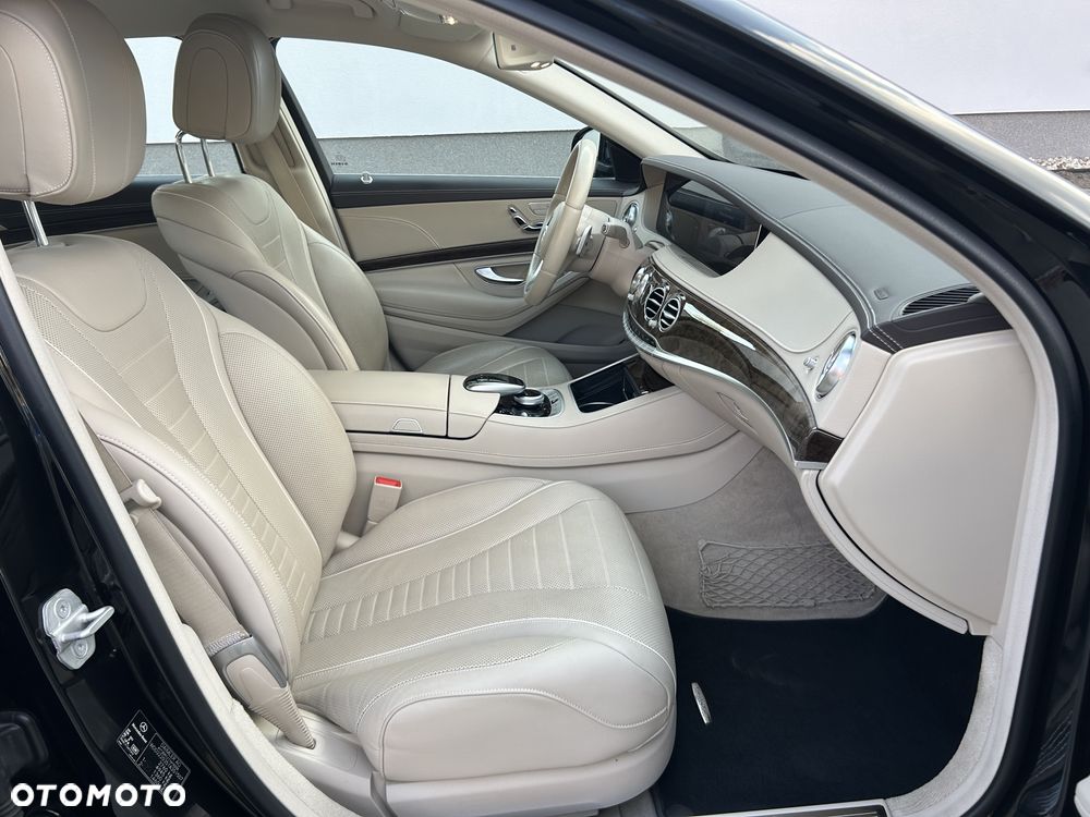 Mercedes-Benz Klasa S 400 d 4-Matic 9G-TRONIC - 23