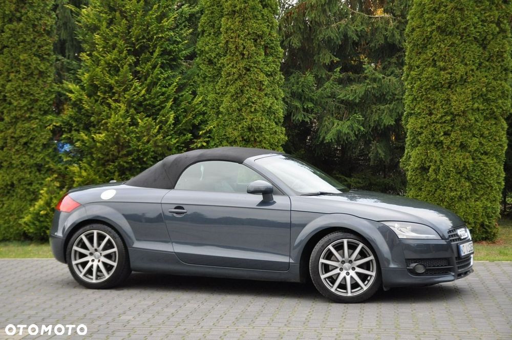 Audi TT Roadster - 5