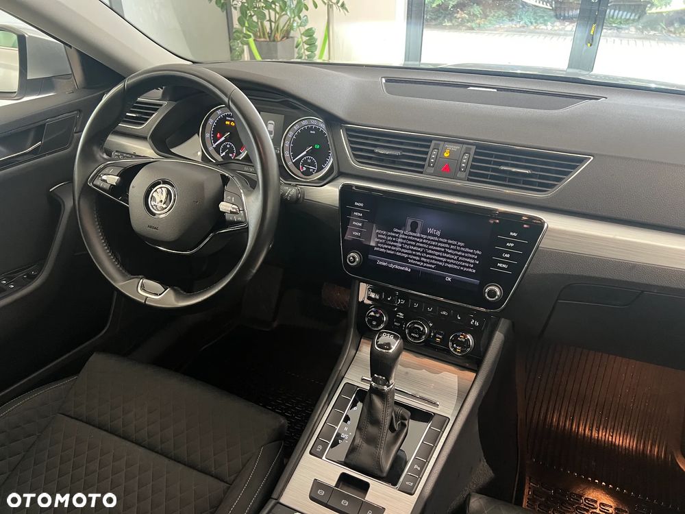 Skoda Superb 1.5 TSI Ambition DSG - 13