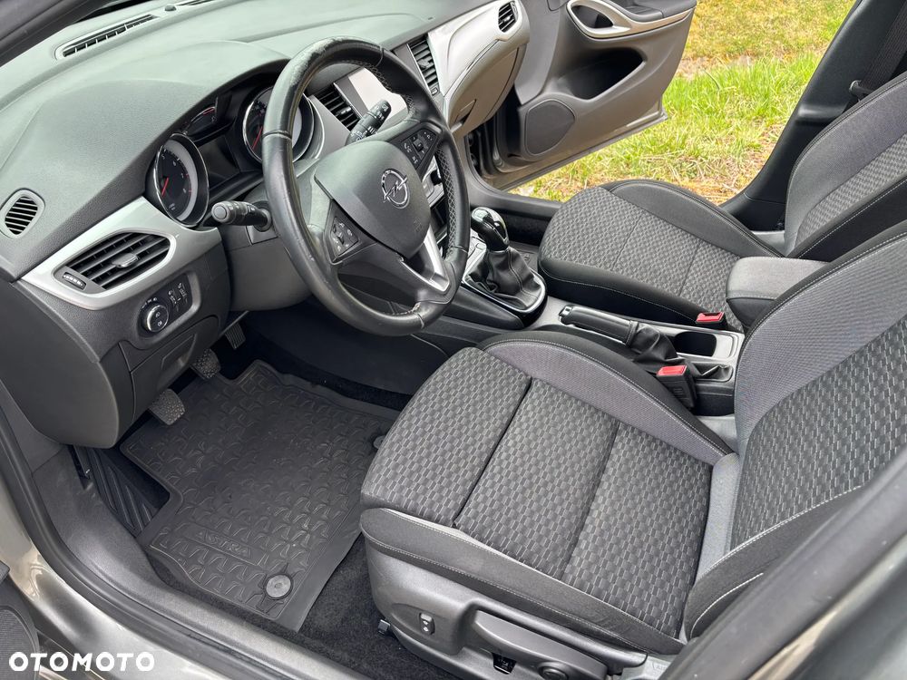 Opel Astra 1.2 T S&S - 22