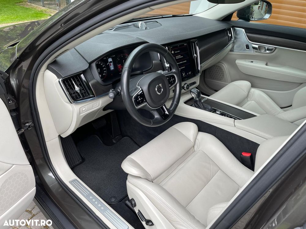 Volvo V90 D5 AWD Geartronic Inscription - 8