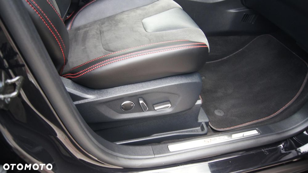 Ford S-Max 2.0 EcoBlue ST-Line - 18