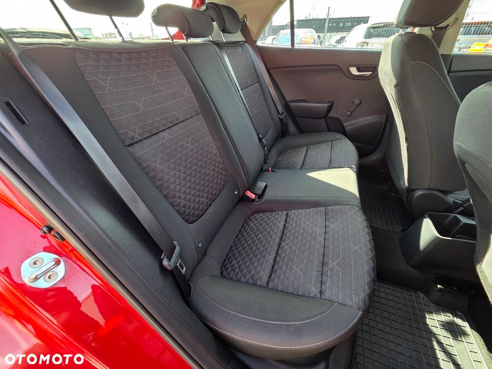 Kia Rio 1.2 M - 22