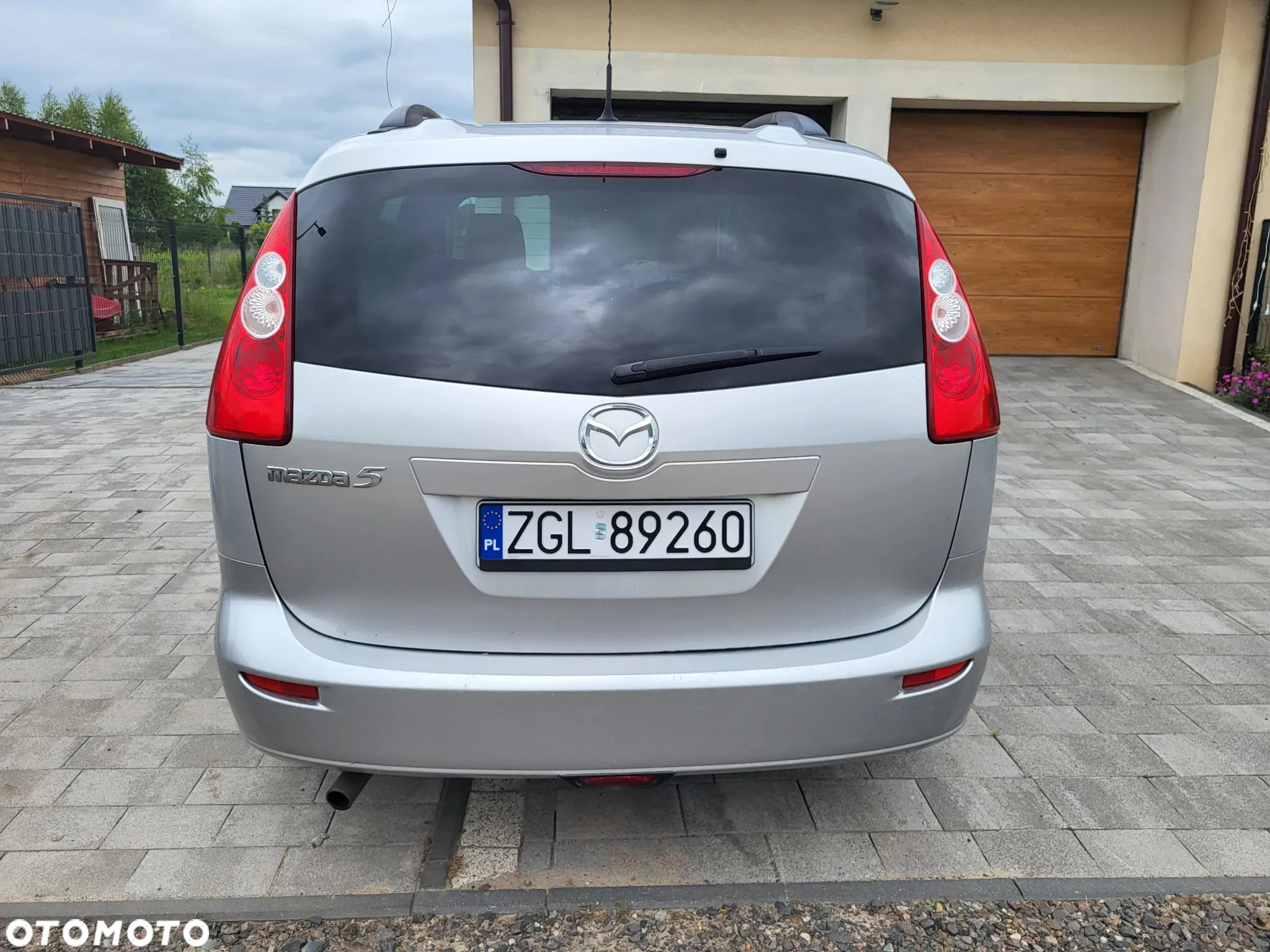 Mazda 5 2.0 Exclusive - 5