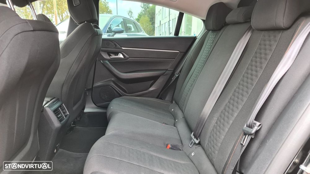 Peugeot 508 1.5 BlueHDi Allure Pack EAT8 - 29