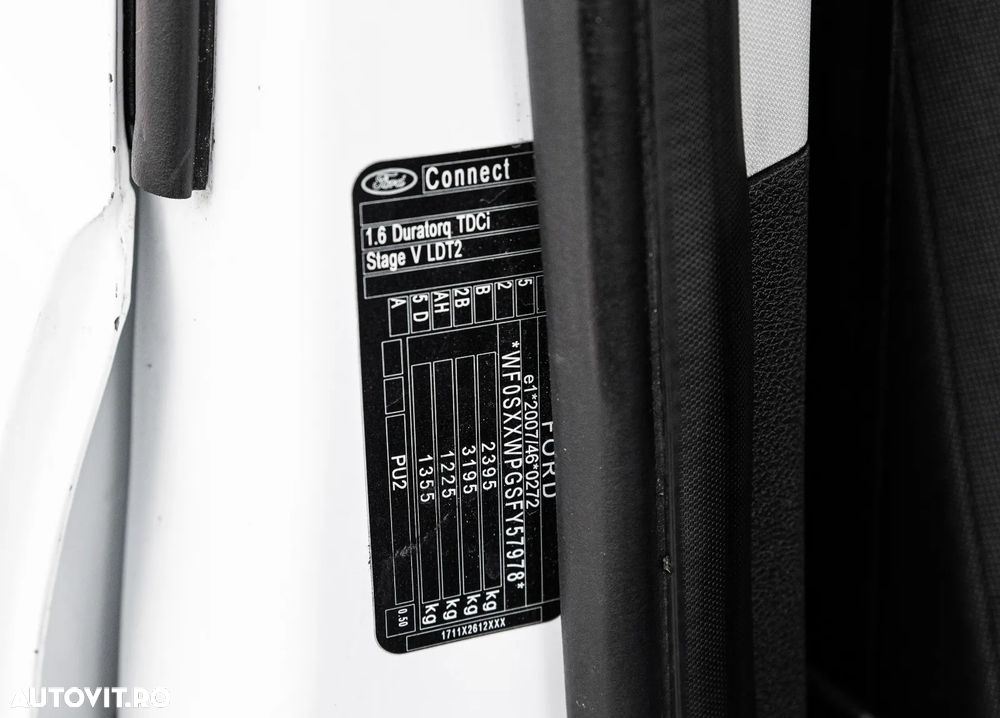 Ford Transit Connect - 11