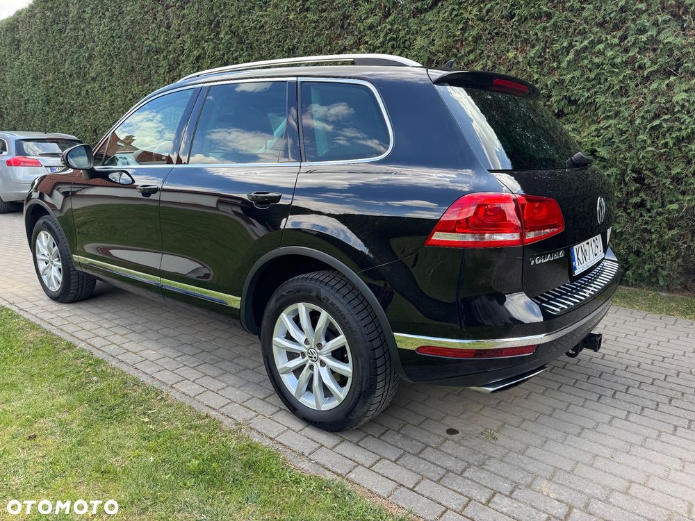 Volkswagen Touareg - 11
