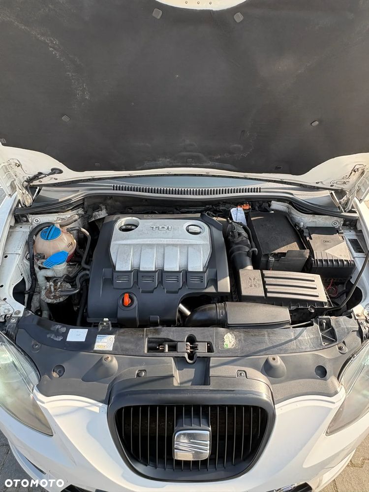 Seat Leon 2.0 TDI DPF FR - 9
