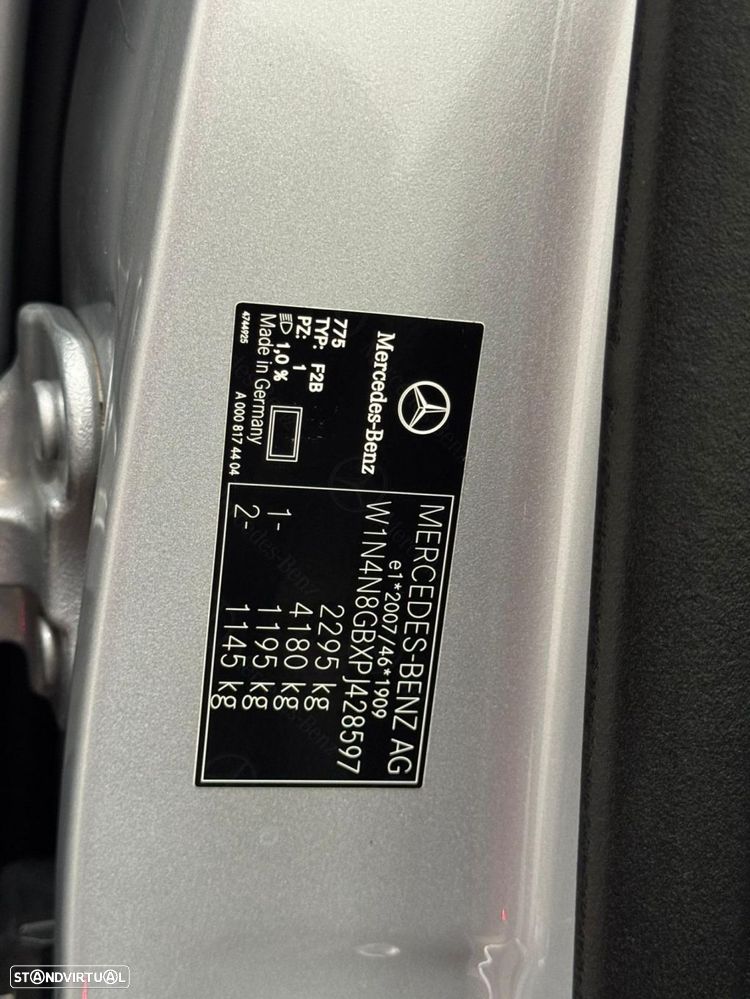 Mercedes-Benz GLA 250 e AMG Line - 57