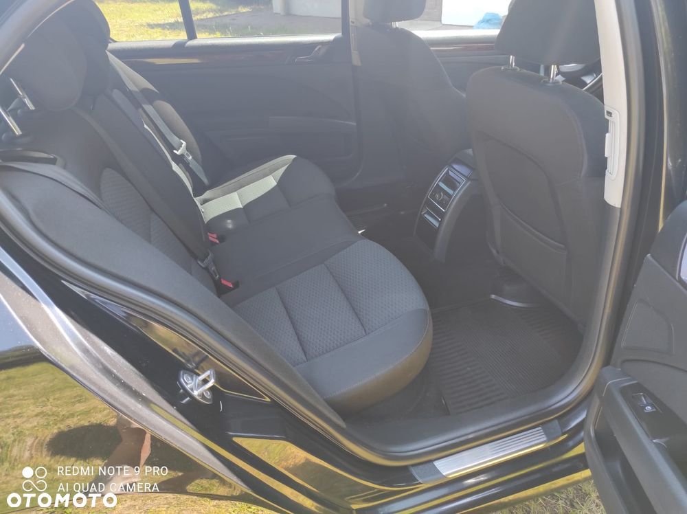 Skoda Superb 2.0 TDI Elegance - 10