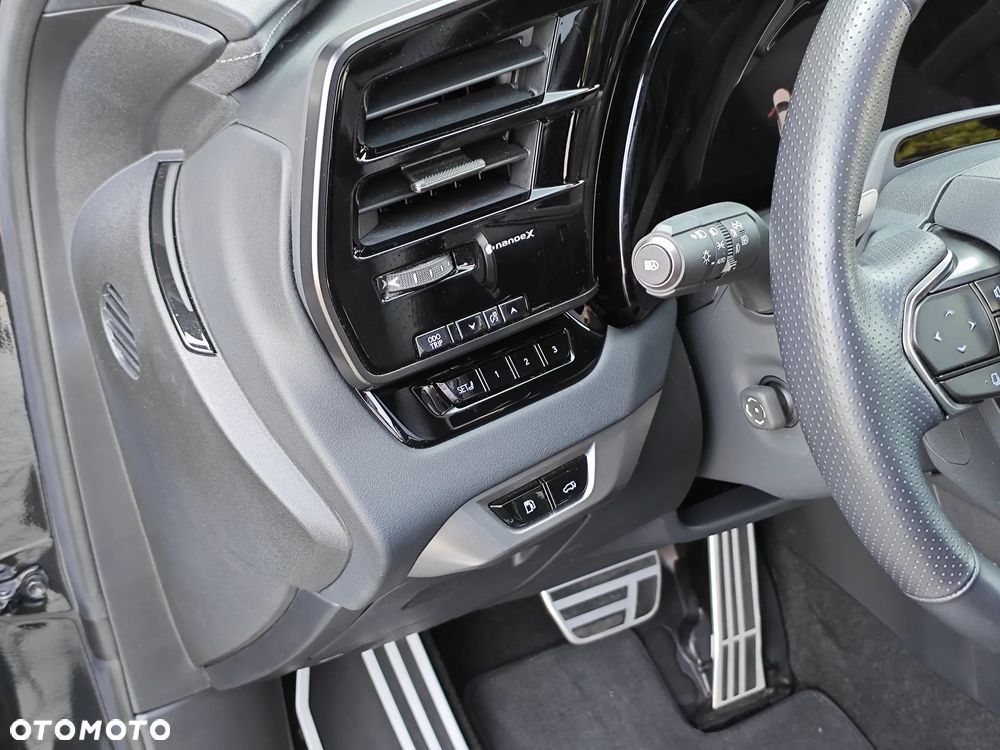 Lexus RX 500h F Sport - 31