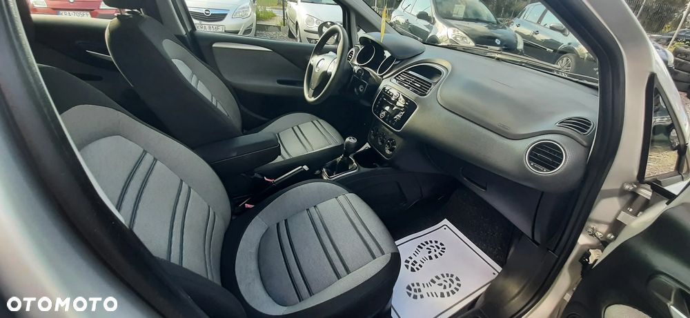 Fiat Punto Evo - 35