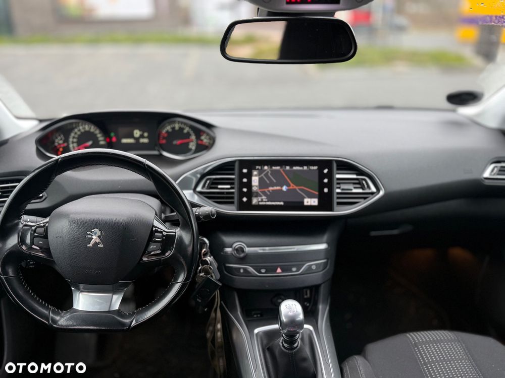 Peugeot 308 BlueHDi FAP 150 Stop & Start Allure - 7