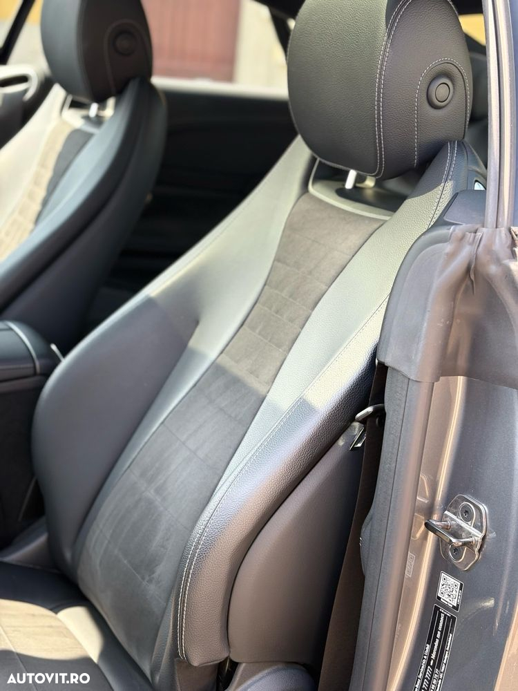 Mercedes-Benz E 220 d 4MATIC Coupe Aut. - 16