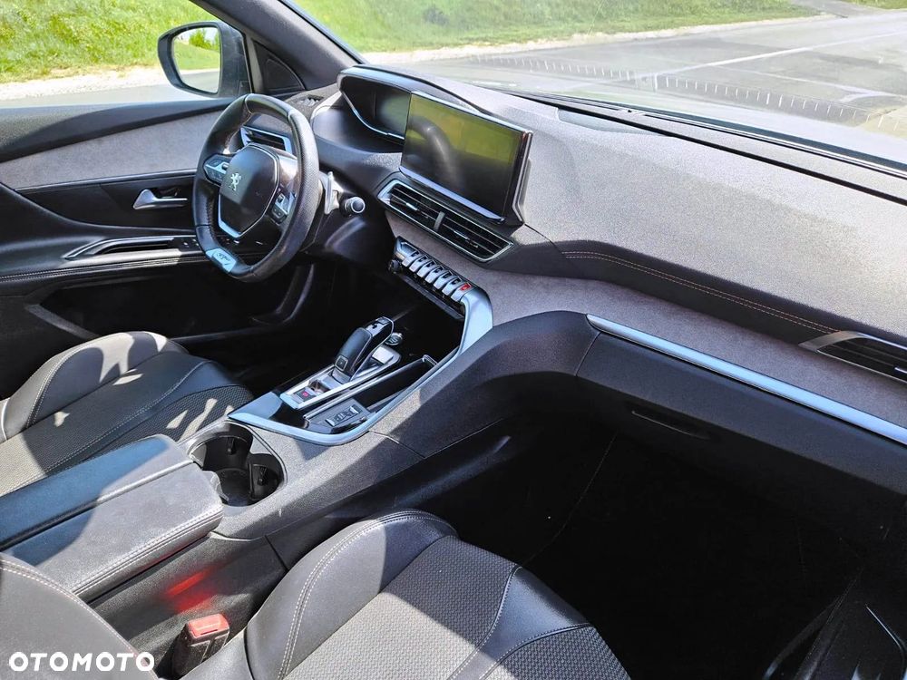 Peugeot 3008 BlueHDi 130 Stop & Start EAT8 GT Pack - 10