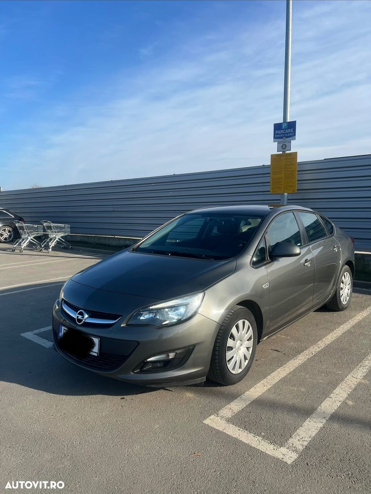 Opel Astra 1.6 TWINPORT ECOTEC Cosmo - 9