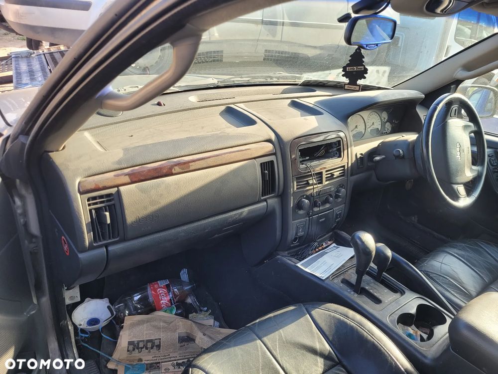JEEP GRAND CHEROKEE WJ (ANGLIK) fotel fotele kanapa deska kokpit podsufitka boczek boczki klamka podłokietnik licznik - 2