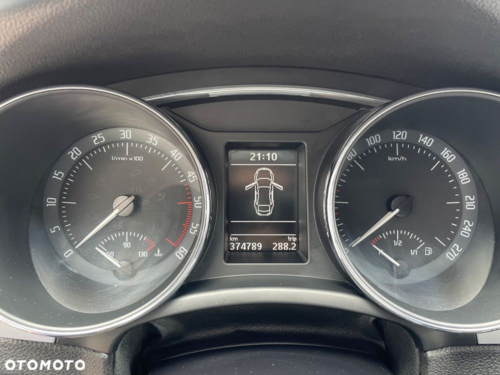 Skoda Superb - 13