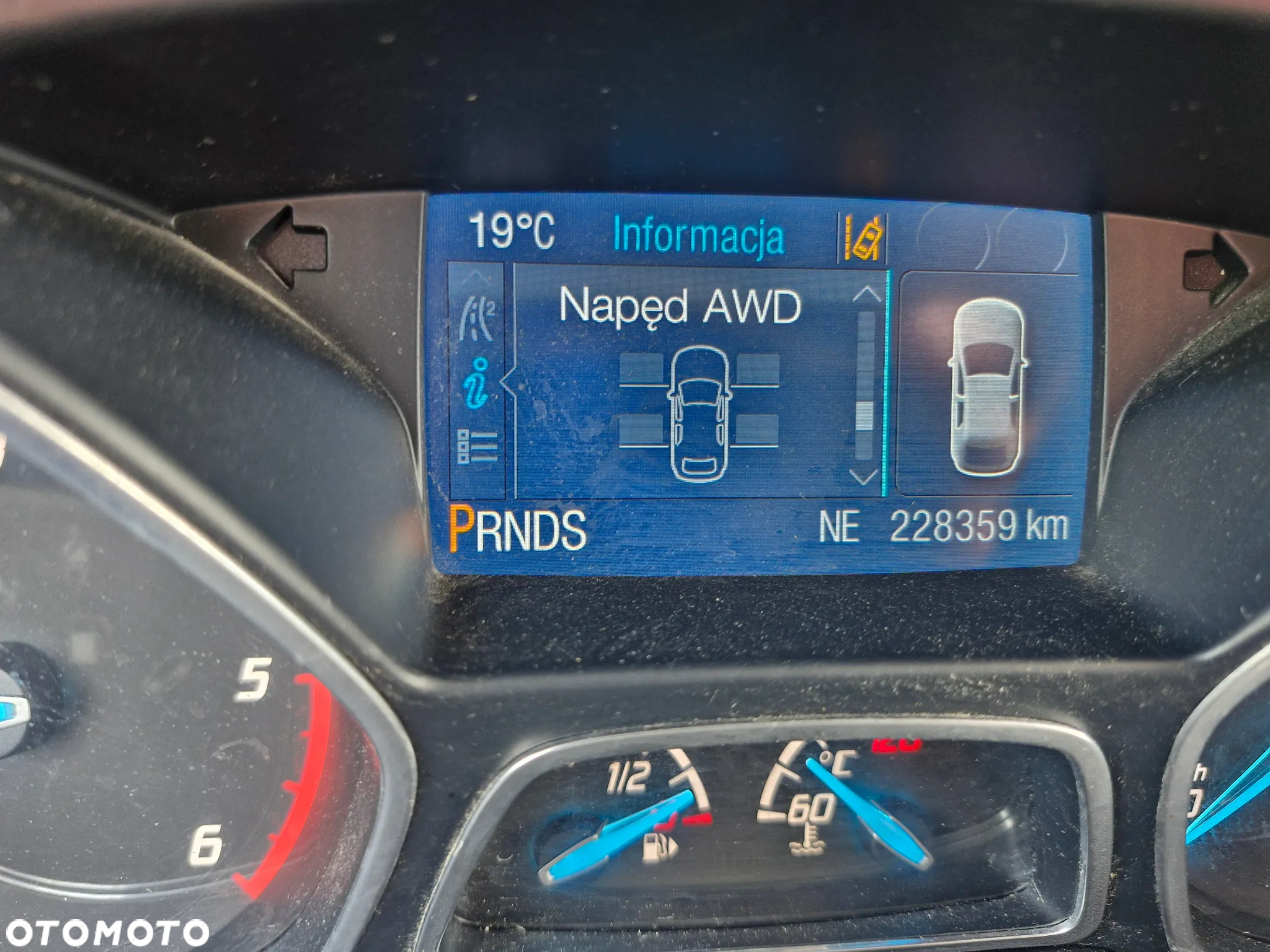Ford Kuga 2.0 TDCi 4WD Titanium - 18