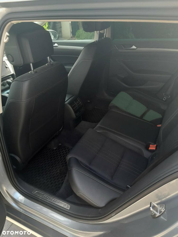 Volkswagen Passat Alltrack - 25