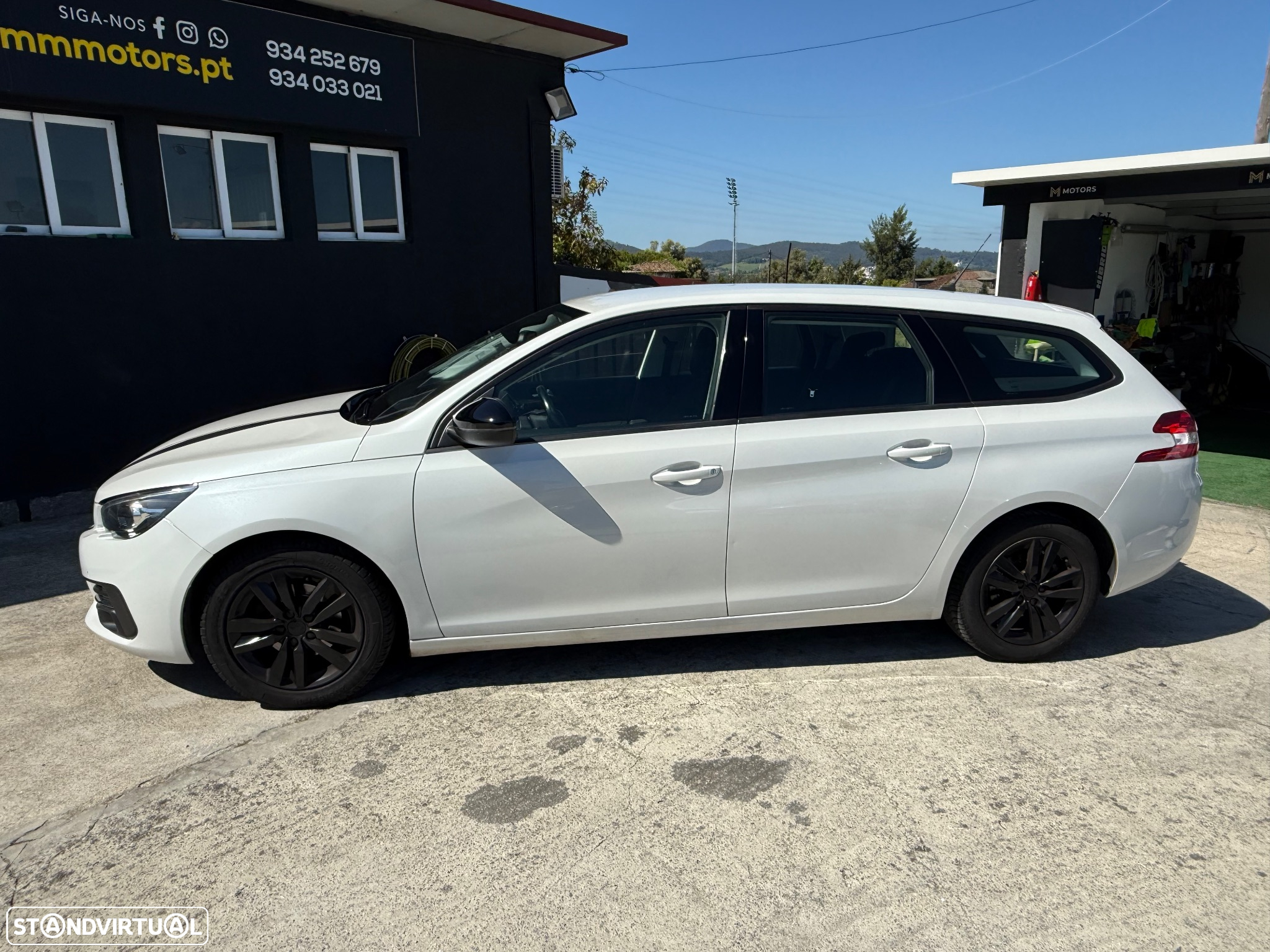 Peugeot 308 SW 1.6 BlueHDi Allure J17 - 24