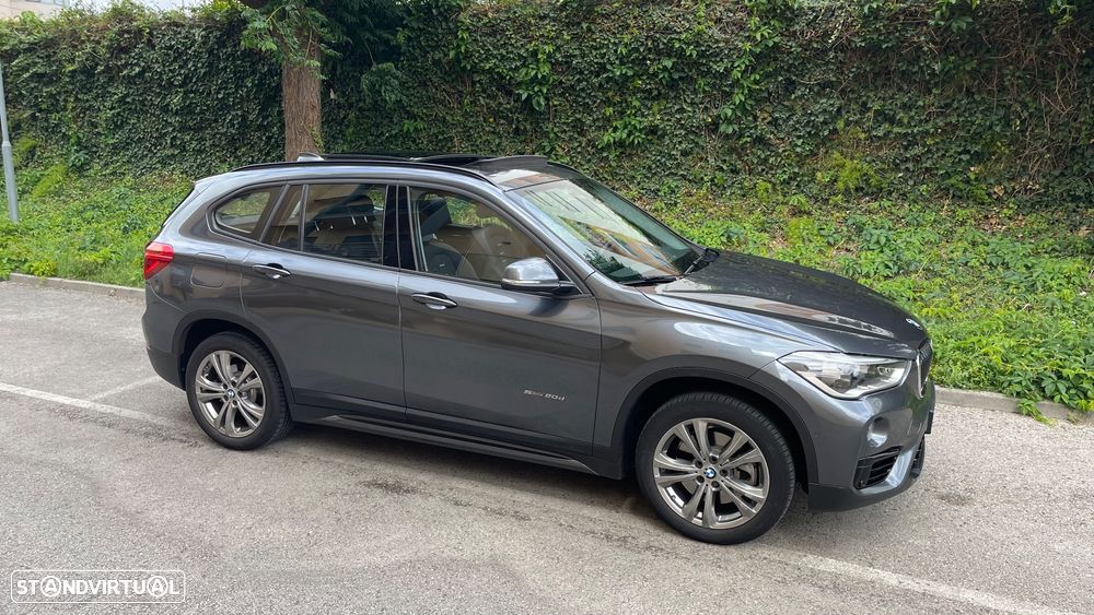 BMW X1 20 d sDrive Auto Line Sport - 5