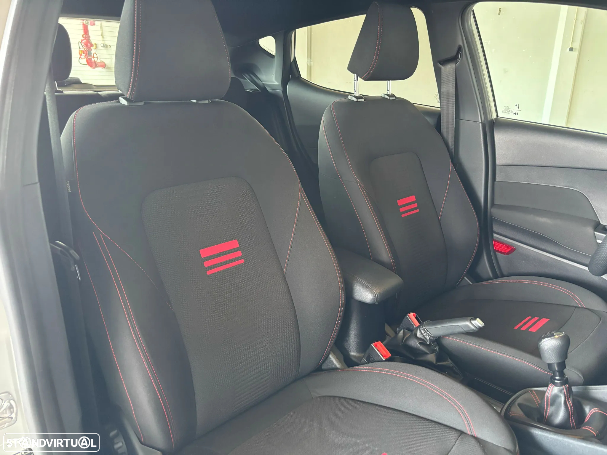 Ford Fiesta 1.0 EcoBoost ST-Line - 9