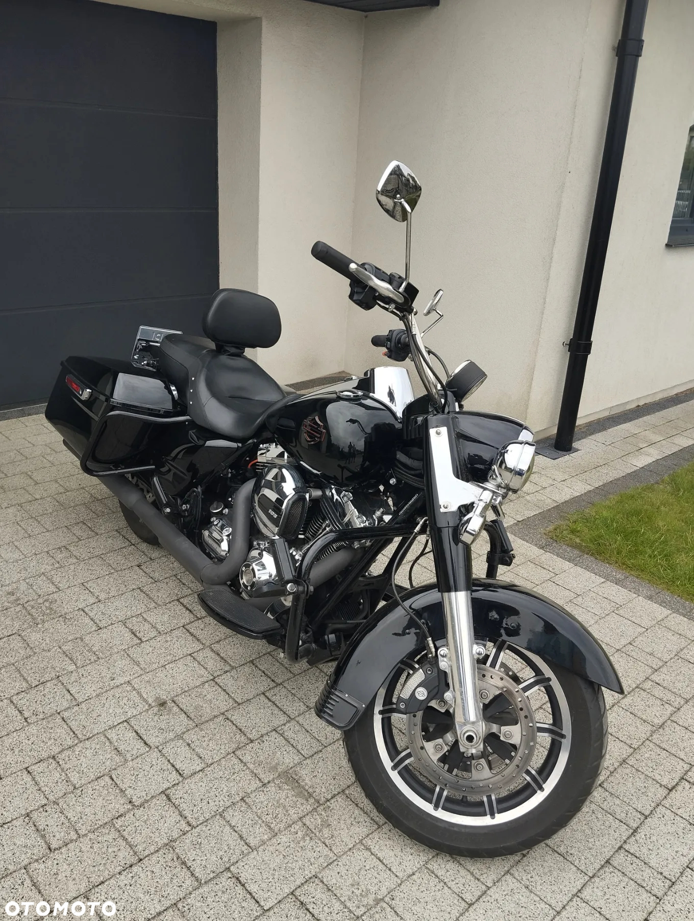 Harley-Davidson Touring Road King - 3
