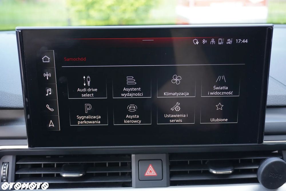Audi A4 Avant 40 TDI quattro S tronic S line - 26