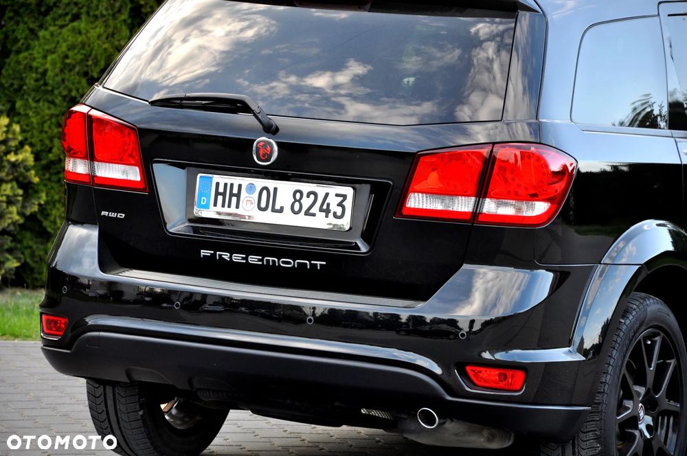 Fiat Freemont 2.0 Multijet 16V DPF Automatik Allrad Black Code - 16