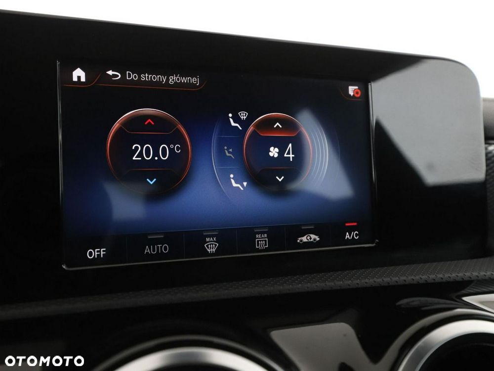 Mercedes-Benz CLA 200 d Progressive 8G-DCT - 28