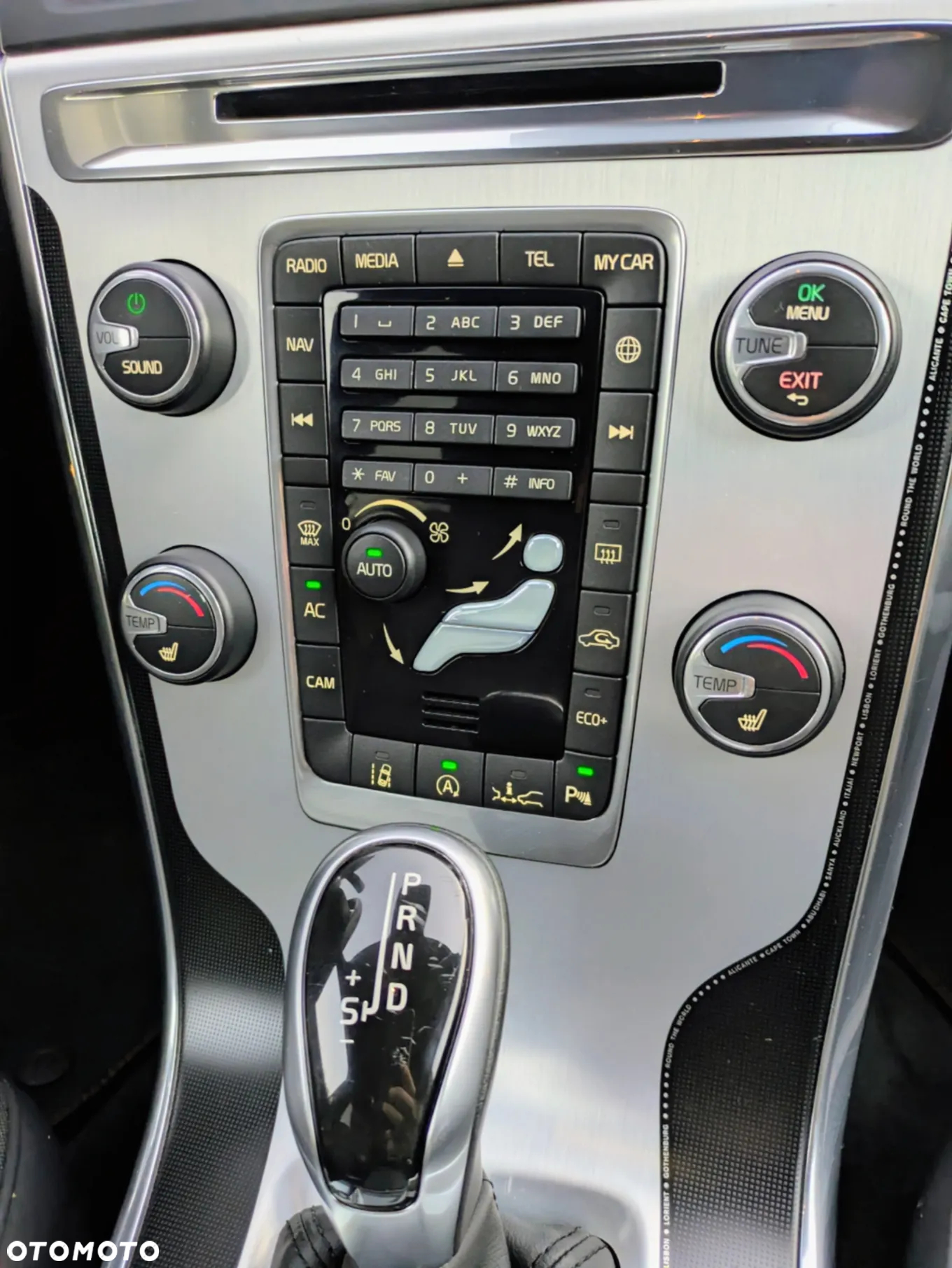 Volvo XC 60 - 33