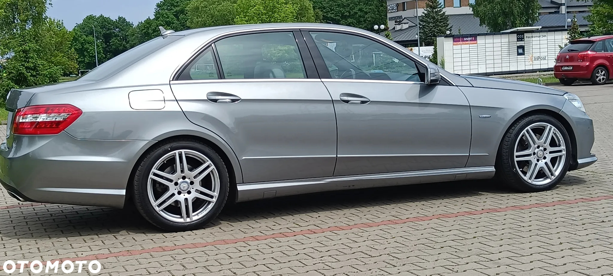 Mercedes-Benz Klasa E 350 CDI BlueEff Avantgarde - 6