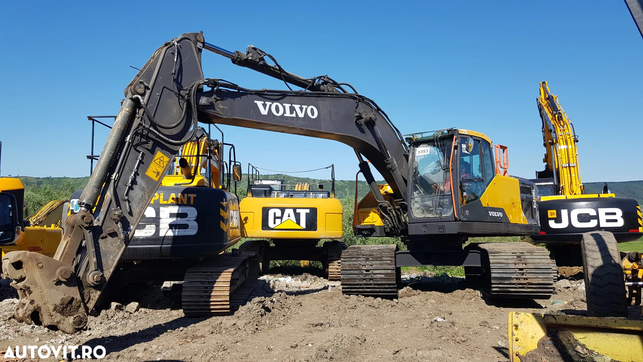 Volvo EC 220 E - 2