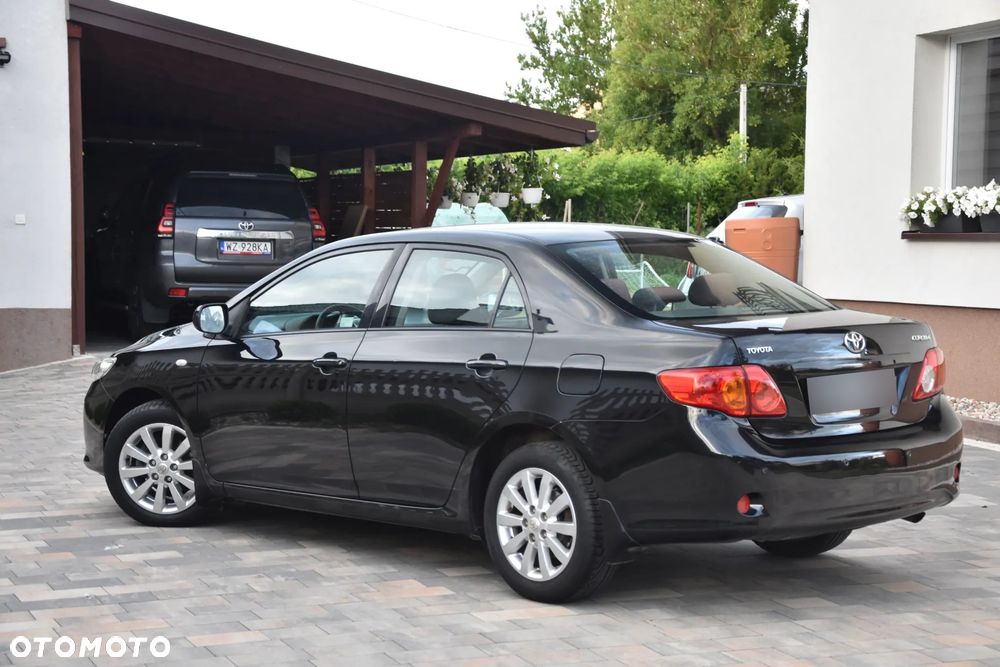 Toyota Corolla 1.6 Luna - 7