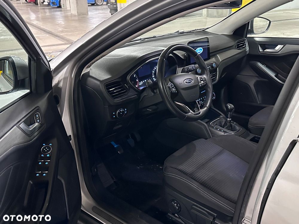 Ford Focus SW 2.0 EcoBlue Titanium Business - 12